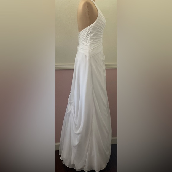 Wedding Gown size 10 - Picture 7 of 16